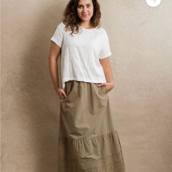 Neuflora Delphi skirt thyme size S - Picture 5 of 7